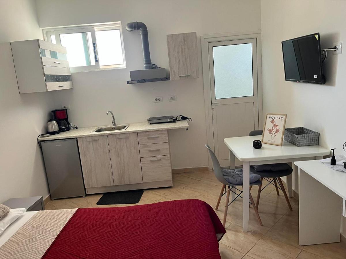 Mimoza Apartments Sarandë Eksteriør billede