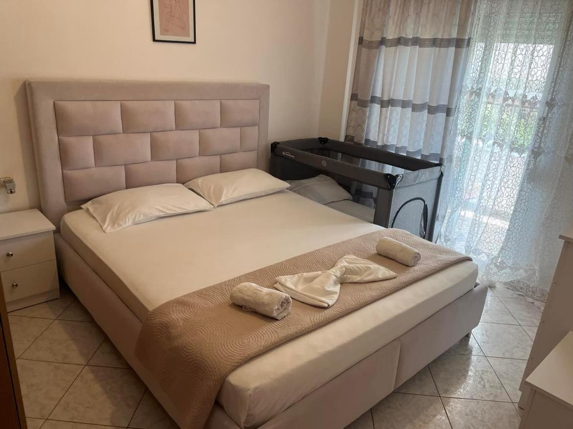 Mimoza Apartments Sarandë Eksteriør billede